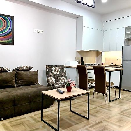 Tomaso Appartement Tbilisi Buitenkant foto