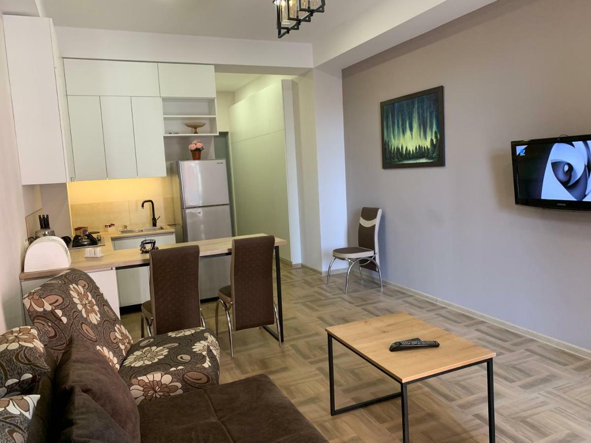 Tomaso Appartement Tbilisi Buitenkant foto
