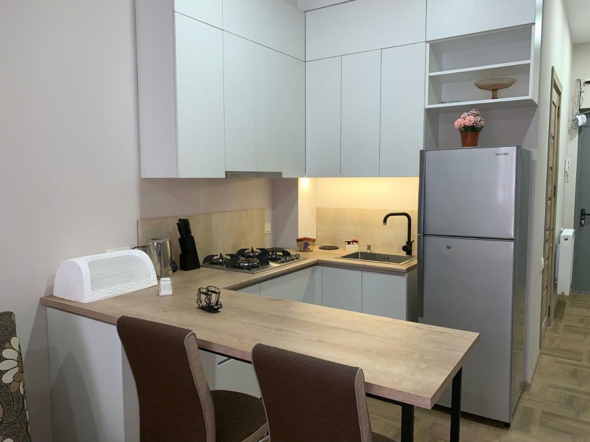 Tomaso Appartement Tbilisi Buitenkant foto