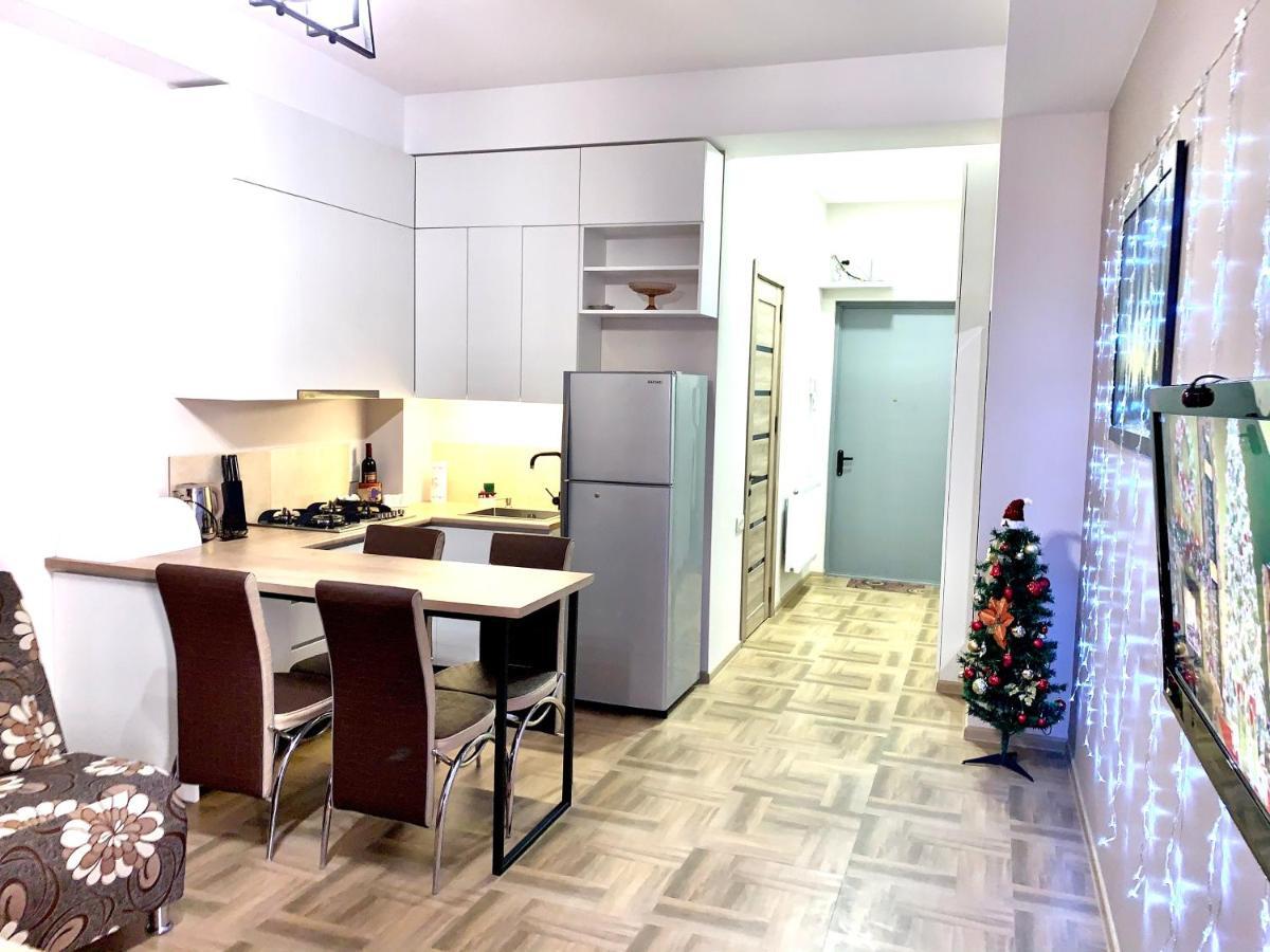 Tomaso Appartement Tbilisi Buitenkant foto